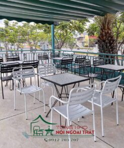Bàn ghế sắt BGS-011