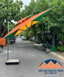Dù lệch tâm vuông nghiêng theo hướng nắng 2.5x2.5m 4 Dù lệch tâm vuông nghiêng theo hướng nắng 2.5x2.5m - Ảnh 2