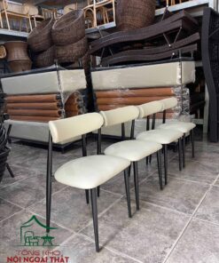 Bàn ghế cafe sắt bọc nệm - BGCF36 5 Bàn ghế cafe sắt bọc nệm - BGCF36 - Ảnh 3
