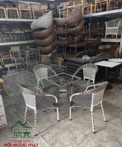 Bàn ghế khung sắt đan sợi nhựa giả mây BGGM45 - Ảnh 2