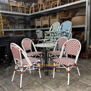 Bàn ghế Bistro 003 4 z7184770249080 480fcefa416a72c203f757e0cb3dd55a