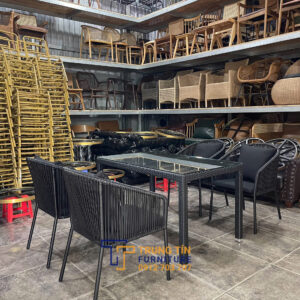 Bàn ghế quán ăn - quán nhậu 001 1 z7185670198300 eec4f408c90a4cac824a3b2054229577