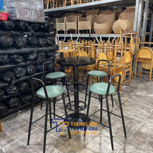 Bàn ghế bar 002 1 z7185693455145 b72568b21a41daf7d89cf55b66fccc30