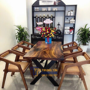 Bàn ghế nhà hàng 006