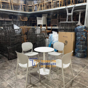 Bàn ghế nhựa 006