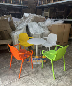 Bàn ghế nhựa 007