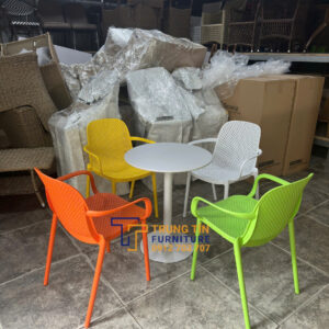 Bàn ghế nhựa 007
