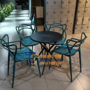 Bàn ghế nhựa 009