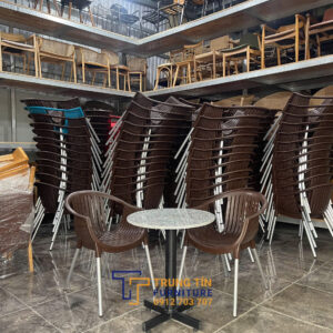 Bàn ghế nhựa 008