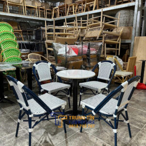 Bàn ghế bistro 013