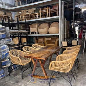 Bàn ghế nhà hàng 008