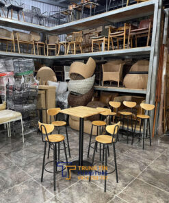 Bàn ghế bar 012