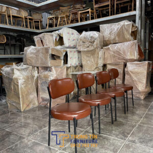 Bàn ghế cafe 017 1 z7209441241704 619f6e8a403f84efb9e69abb5adc1385