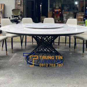 Bàn ghế nhà hàng 013 1 z7212265739679 697cc01a5e50c4418d137412a6442e49