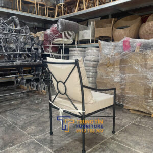 z7250518299451 647af1d4d98635f8e882adc9b3278610