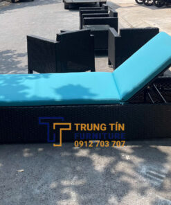 Ghế tắm nắng 011