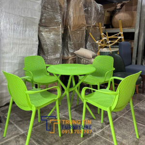 Bàn ghế nhựa 013