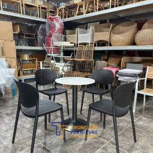 Bàn ghế nhựa 014