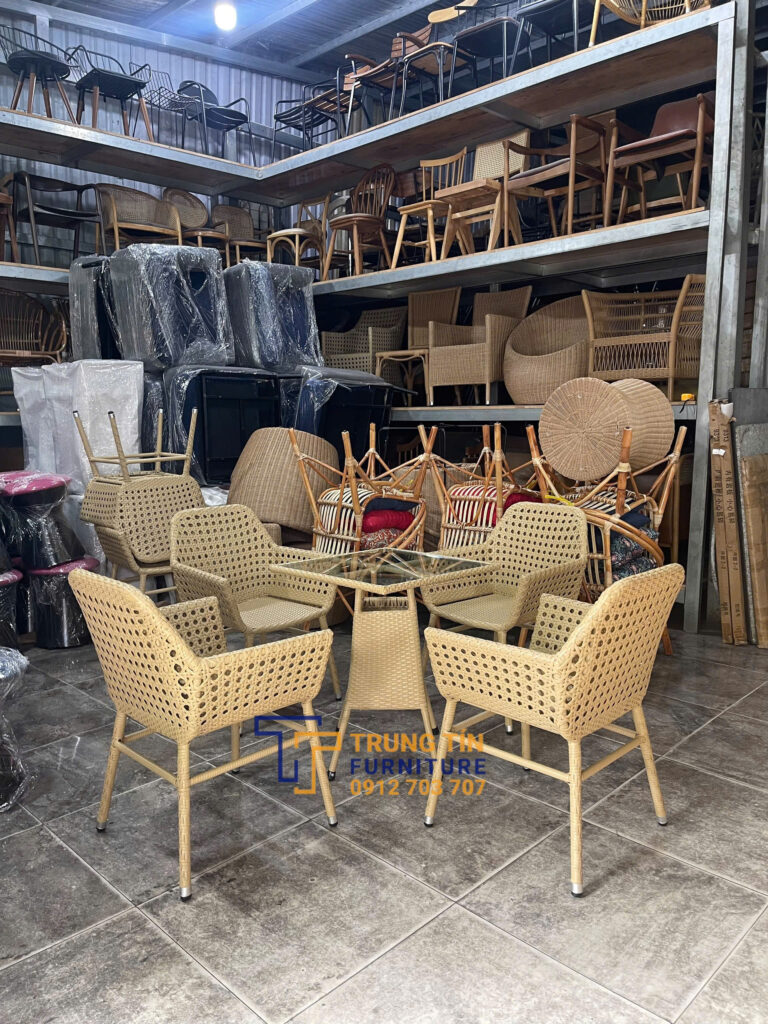 Bàn Ghế Cafe Sân Vườn Khung Sắt Đan Nhựa Giả Mây 2 z7972244707215 b9d7e058a40c08607a3da368e212f73c